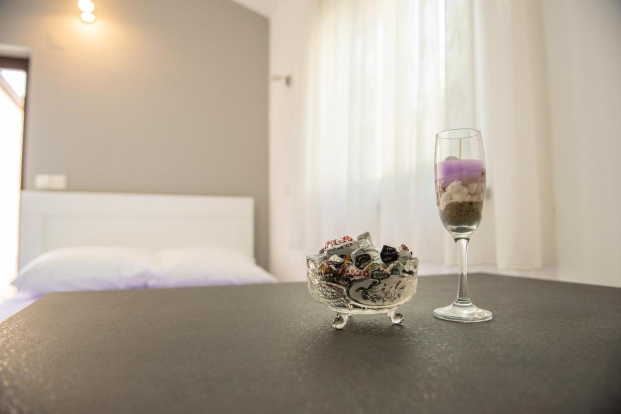 Apartman Bozica Vir Eksteriør bilde